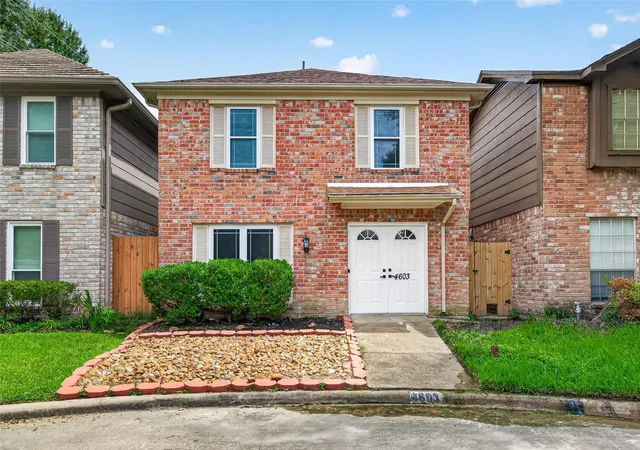 Photo 1 of Single family home for sale at 4603 Cashel Castle Dr, Houston, TX 77069 | MLS# 70803040 | Listing updated on 2026-09-04
