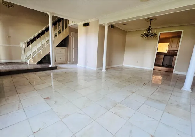 Photo 3 of Townhouse for sale at 11663 Village Pl Dr, Houston, TX 77077 | MLS# 73109939 | Listing updated on 2026-09-15