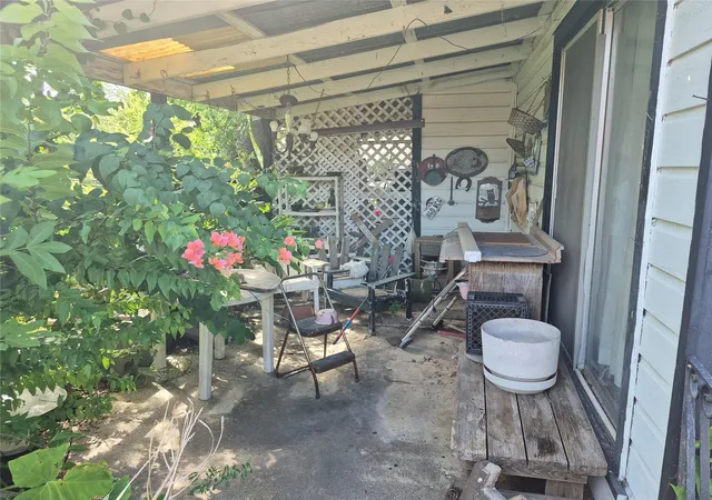 Photo 3 of Single family home for sale at 169 2nd Street, Van Vleck, TX 77482 | MLS# 68278010 | Listing updated on 2026-09-17