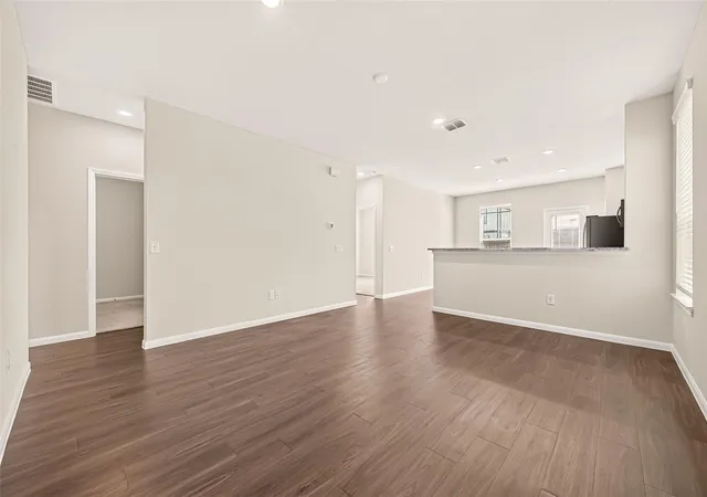 Photo 4 of Single family home for sale at 6410 Kimball Ml Ln, Houston, TX 77084 | MLS# 6747786 | Listing updated on 2026-09-15