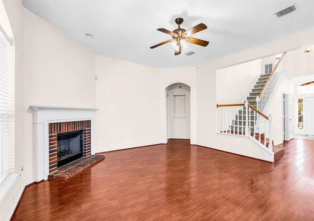 Photo 4 of Single family home for sale at 9502 Bending Willow Ln, Houston, TX 77064 | MLS# 17003030 | Listing updated on 2026-09-16