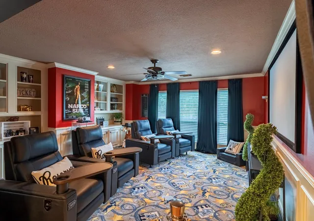 Photo 4 of Single family home for sale at 14706 Sandy Crk Dr, Houston, TX 77070 | MLS# 10227676 | Listing updated on 2026-09-11