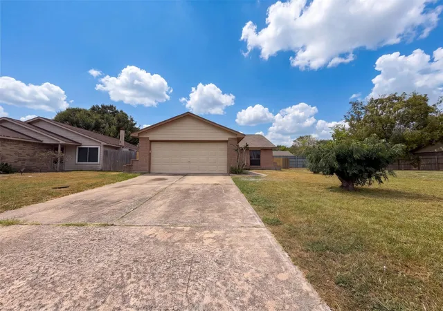 Photo 1 of Single family home for sale at 3307 Brookston St, Houston, TX 77045 | MLS# 57937778 | Listing updated on 2026-09-16