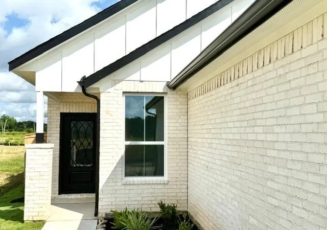 Photo 2 of Single family home for sale at 4814 Petunia Bloom, Pinehurst, TX 77362 | MLS# 57121357 | Listing updated on 2026-09-17
