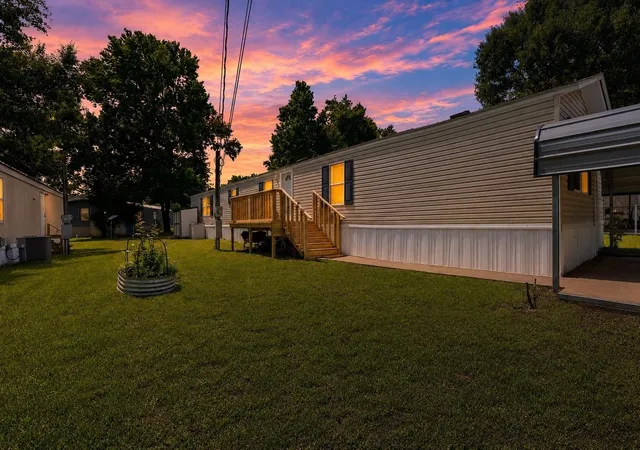 Photo 1 of Single family home for sale at 13053 Oak Manor Ct, Willis, TX 77318 | MLS# 72584192 | Listing updated on 2026-09-12