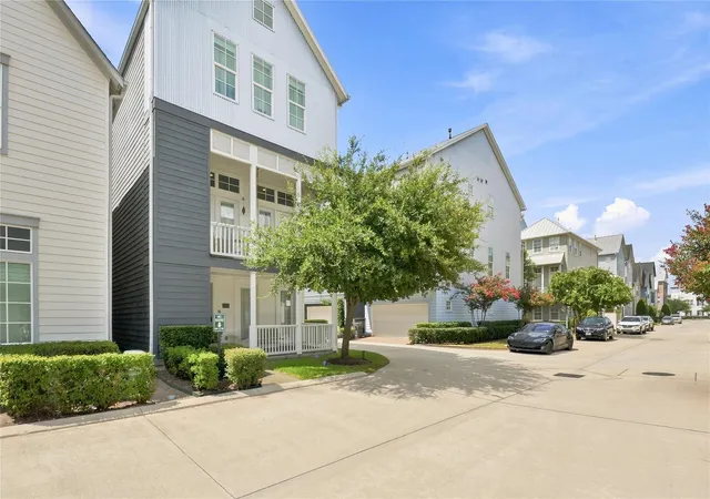 Photo 1 of Single family home for sale at 8653 Green Kolbe Ln, Houston, TX 77080 | MLS# 36138720 | Listing updated on 2026-10-07