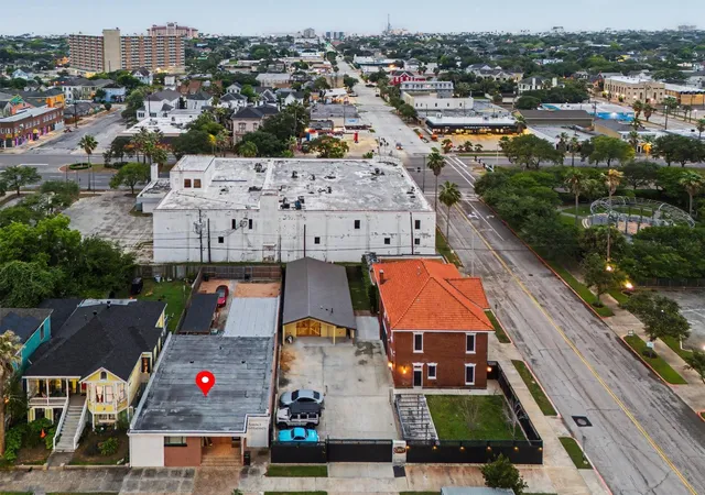 Photo 3 of Multi family home for sale at 2219 Sealy St, Galveston, TX 77550 | MLS# 46908686 | Listing updated on 2026-09-23