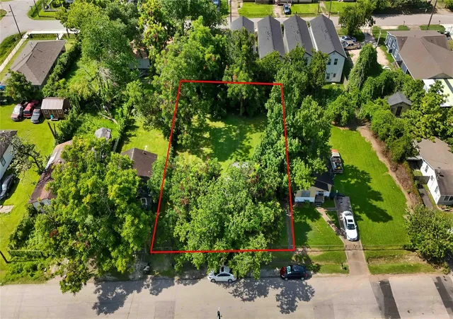 Photo 2 of Land for sale at 7982 Joy St, Houston, TX 77028 | MLS# 8937951 | Listing updated on 2026-08-31