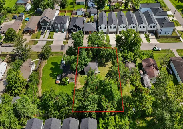 Photo 3 of Land for sale at 7982 Joy St, Houston, TX 77028 | MLS# 8937951 | Listing updated on 2026-08-31