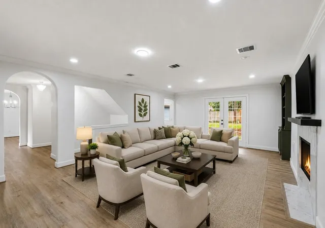 Photo 3 of Single family home for sale at 12303 Christy Ml Ct, Houston, TX 77070 | MLS# 67681872 | Listing updated on 2026-09-21