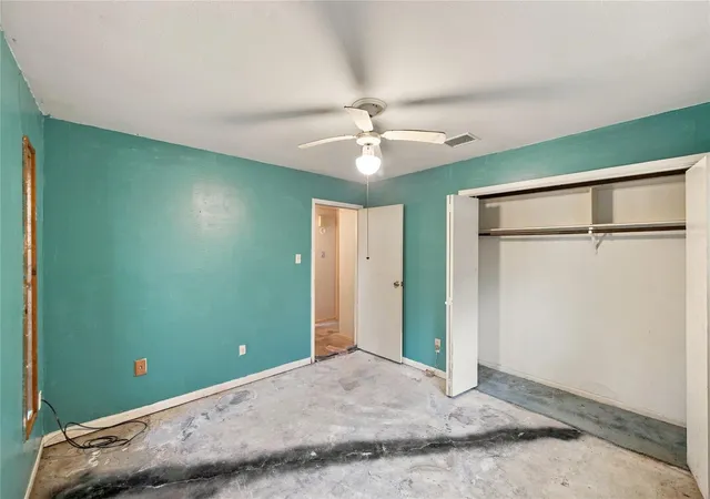 Photo 4 of Single family home for sale at 606 Meadow Knoll Dr, Stafford, TX 77477 | MLS# 4387957 | Listing updated on 2026-10-06