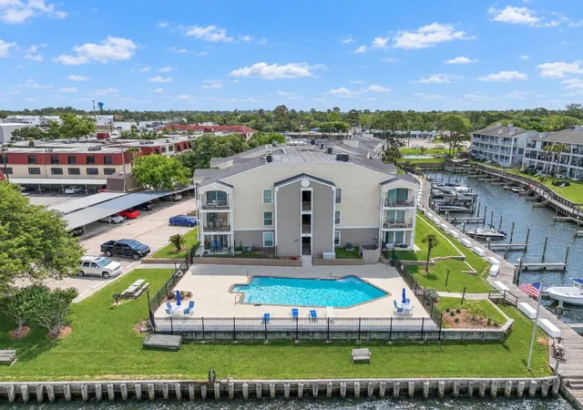 Photo 1 of Condo for sale at 114 Yacht Clb Ln #114, Seabrook, TX 77586 | MLS# 33186013 | Listing updated on 2026-09-19