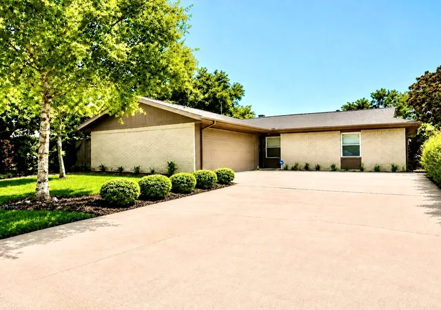 Photo 1 of Single family home for sale at 4521 Coronado St, Seabrook, TX 77586 | MLS# 31010134 | Listing updated on 2026-09-05