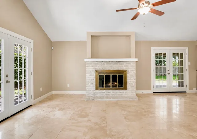 Photo 3 of Single family home for sale at 4521 Coronado St, Seabrook, TX 77586 | MLS# 31010134 | Listing updated on 2026-09-05