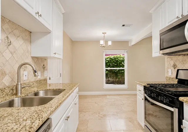 Photo 4 of Single family home for sale at 4521 Coronado St, Seabrook, TX 77586 | MLS# 31010134 | Listing updated on 2026-09-05
