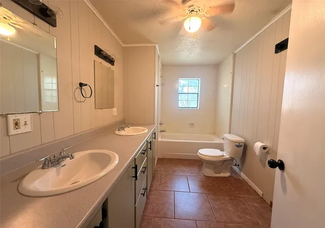 Photo 3 of Single family home for sale at 800 N Beech, Woodville, TX 75979 | MLS# 29952169 | Listing updated on 2026-09-09