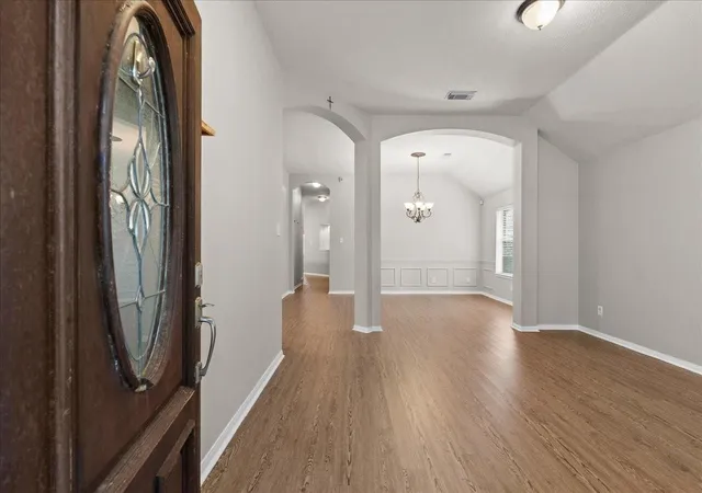 Photo 3 of Single family home for sale at 407 Crimson Coast Dr, League City, TX 77573 | MLS# 65479714 | Listing updated on 2026-09-06