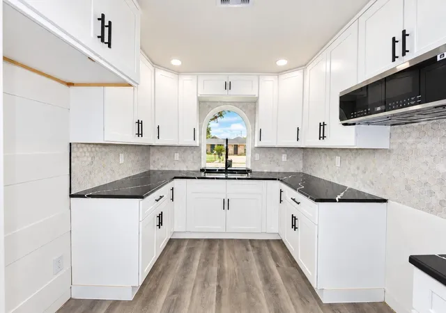 Photo 3 of Single family home for sale at 1030 Forestburg Dr, Houston, TX 77038 | MLS# 47141537 | Listing updated on 2026-09-11