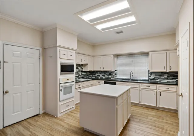 Photo 3 of Single family home for sale at 6014 Matt Rd, Humble, TX 77346 | MLS# 29476050 | Listing updated on 2026-09-26
