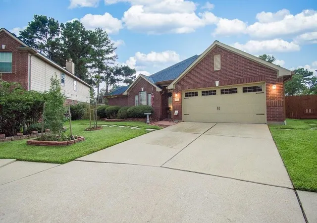 Photo 1 of Single family home for sale at 13923 Oneida Ct, Cypress, TX 77429 | MLS# 1031262 | Listing updated on 2026-09-07