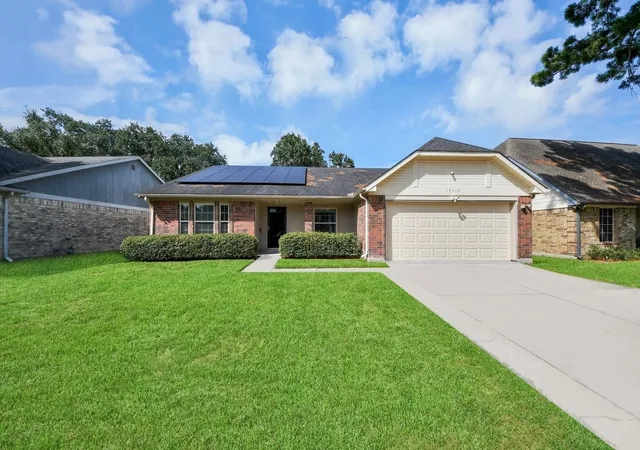 Photo 1 of Single family home for sale at 19310 Winding Branch Dr, Katy, TX 77449 | MLS# 63469118 | Listing updated on 2026-10-07