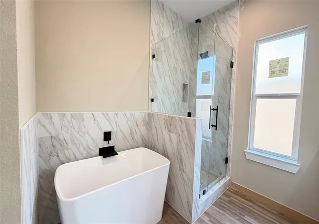 Photo 3 of Single family home for sale at 7819 Angus St, Houston, TX 77028 | MLS# 68576572 | Listing updated on 2026-09-28