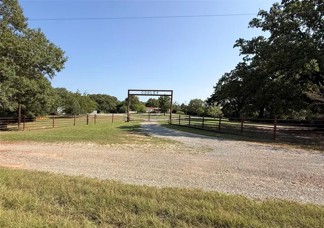 Photo 2 of Land for sale at 2144 Private Rd 3015, Buffalo, TX 75831 | MLS# 51758336 | Listing updated on 2026-09-08