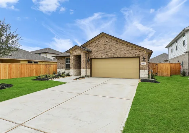 Photo 2 of Single family home for sale at 21622 Teton Rock Trl, Richmond, TX 77407 | MLS# 20322241 | Listing updated on 2026-09-13