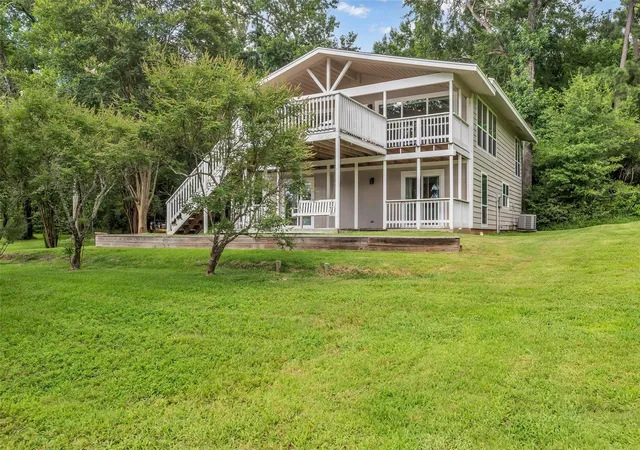 Photo 1 of Single family home for sale at 671 Lakeview Harbor, Onalaska, TX 77360 | MLS# 82347021 | Listing updated on 2026-09-18