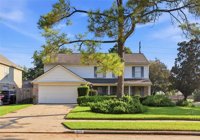 Photo 2 of Single family home for sale at 16002 Sweetwater Crk Dr, Houston, TX 77095 | MLS# 86153995 | Listing updated on 2026-09-05