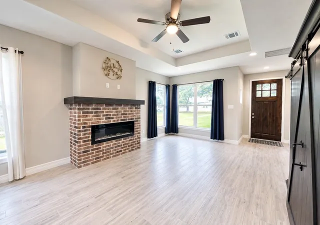 Photo 3 of Single family home for sale at 715 Seydler St, East Bernard, TX 77435 | MLS# 71182451 | Listing updated on 2026-09-11