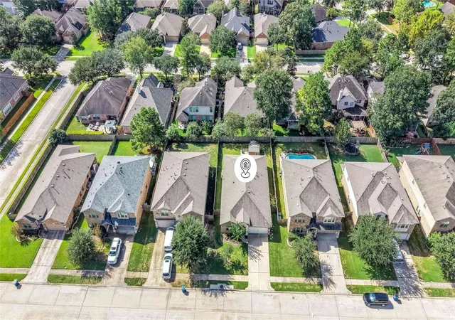 Photo 4 of Single family home for sale at 143 Meadow Valley Dr, Conroe, TX 77384 | MLS# 52615444 | Listing updated on 2026-10-04