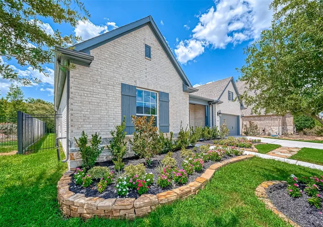 Photo 4 of Single family home for sale at 610 Vineyard Holw Ct, Richmond, TX 77406 | MLS# 16184150 | Listing updated on 2026-09-04