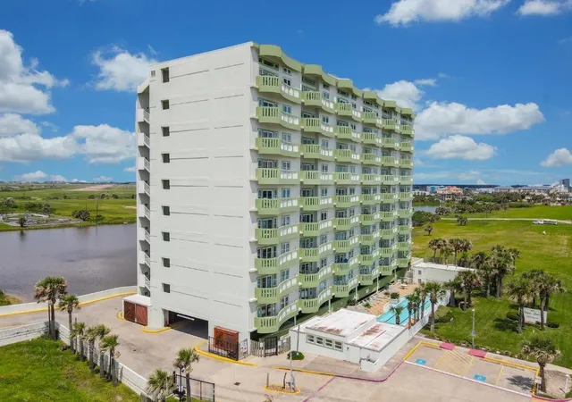 Photo 2 of Condo for sale at 9420 Seawall Blvd #705, Galveston, TX 77554 | MLS# 45550674 | Listing updated on 2026-10-08