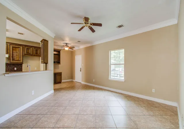 Photo 3 of Multi family home for sale at 5016 Higgins St, Houston, TX 77033 | MLS# 48516826 | Listing updated on 2026-08-31