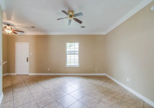 Photo 4 of Multi family home for sale at 5016 Higgins St, Houston, TX 77033 | MLS# 48516826 | Listing updated on 2026-08-31