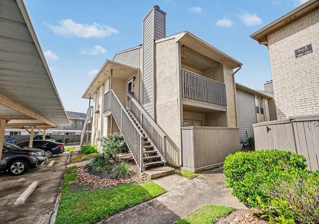 Condo for sale at 1900 Bay Area Blvd #Q184, Houston, TX 77058 | MLS# 56852433