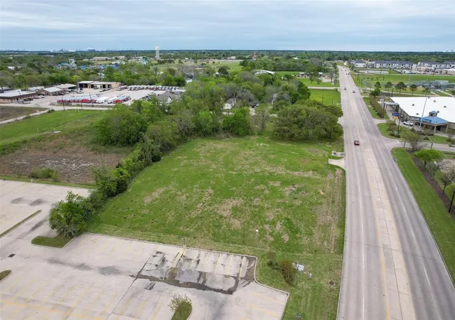Photo 2 of Sale Pending at 502 W Cedar Byp Lynchburg Rd, Baytown, TX 77521 | MLS# 24850914 | Listing updated on 2026-09-18