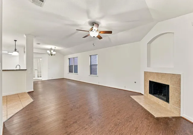 Photo 3 of Single family home for sale at 17438 Hoover Gdns Dr, Houston, TX 77095 | MLS# 39340577 | Listing updated on 2026-09-23