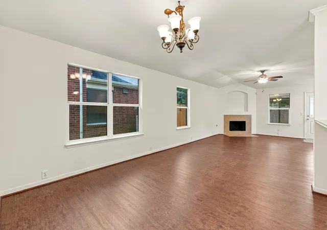 Photo 4 of Single family home for sale at 17438 Hoover Gdns Dr, Houston, TX 77095 | MLS# 39340577 | Listing updated on 2026-09-23