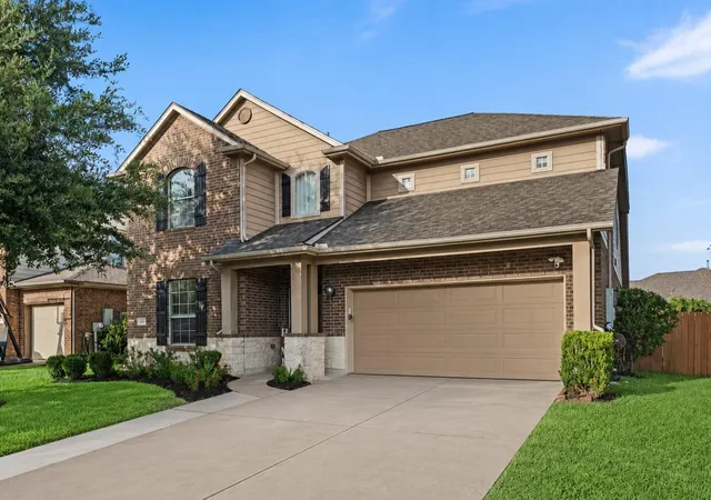 Photo 2 of Single family home for sale at 968 Ponte Serra Dr, League City, TX 77573 | MLS# 54527108 | Listing updated on 2026-09-19
