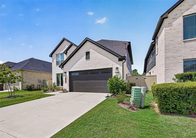 Photo 2 of Single family home for sale at 15320 Barnacle Goose Ct, Magnolia, TX 77354 | MLS# 84206877 | Listing updated on 2026-09-11