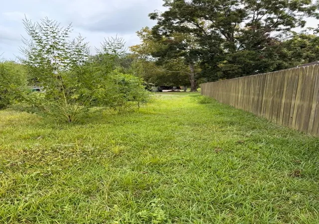 Photo 2 of Land for sale at 9511 Irby St, Houston, TX 77088 | MLS# 75195338 | Listing updated on 2026-09-17