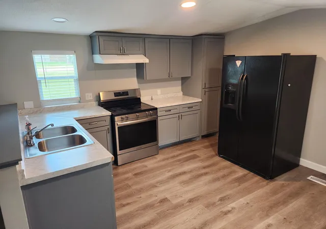 Photo 3 of Single family home for sale at 29415 Inverness Dr, Magnolia, TX 77354 | MLS# 33343792 | Listing updated on 2026-09-22