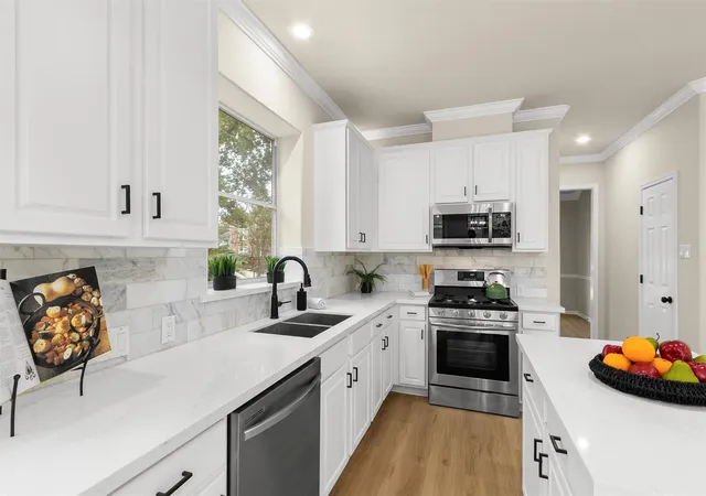 Photo 2 of Sale Pending at 19111 Emory Trl, Spring, TX 77388 | MLS# 46746292 | Listing updated on 2026-09-17