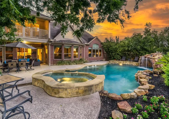 Photo 1 of Single family home for sale at 7914 Chianti Ct, Sugar Land, TX 77479 | MLS# 34770984 | Listing updated on 2026-10-07