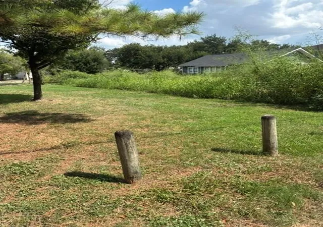 Photo 1 of Land for sale at 1143 Yale St, Houston, TX 77008 | MLS# 19820483 | Listing updated on 2026-09-17