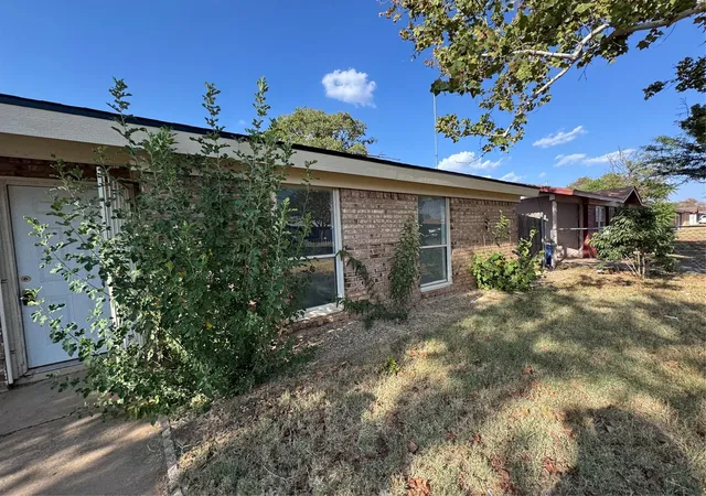 Photo 14 of Single family home for sale at 1807 E 1St St, Lubbock, TX 79403 | MLS# 78884333 | Listing updated on 2026-09-07