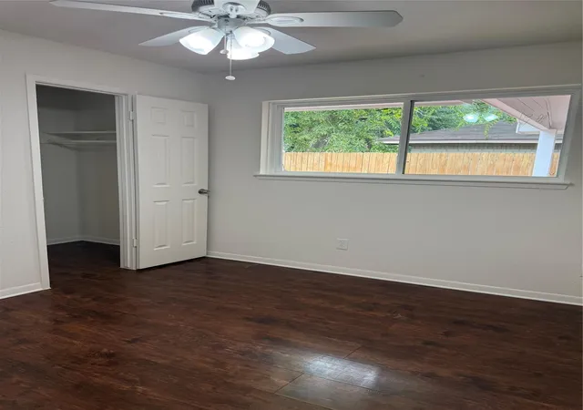 Photo 4 of Sale Pending at 6407 Lautrec Dr, Houston, TX 77088 | MLS# 29087054 | Listing updated on 2026-09-20