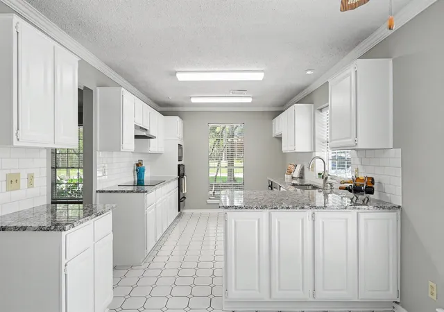 Photo 1 of Single family home for sale at 80 Eagle Rock Cir, Spring, TX 77381 | MLS# 77616506 | Listing updated on 2026-09-26